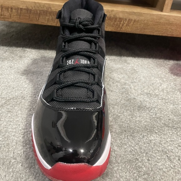 Air Jordan 11 Retro; deadstock - Picture 6 of 9